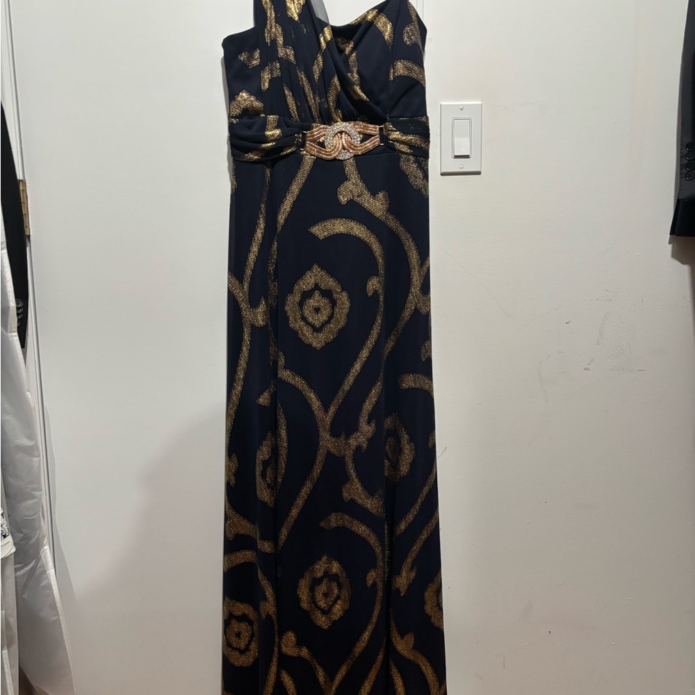 Elegant One Shoulder Black and Gold Dress
